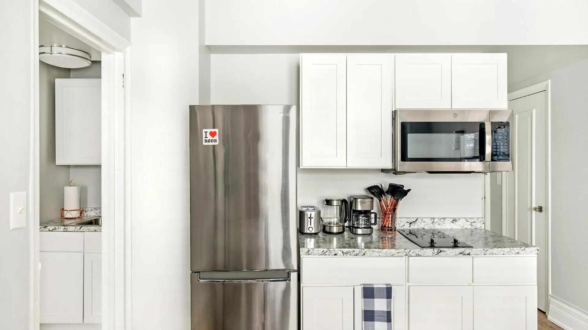 73-406 New 1Br 1Bth Uws Doorman Gym Apartment New York United States