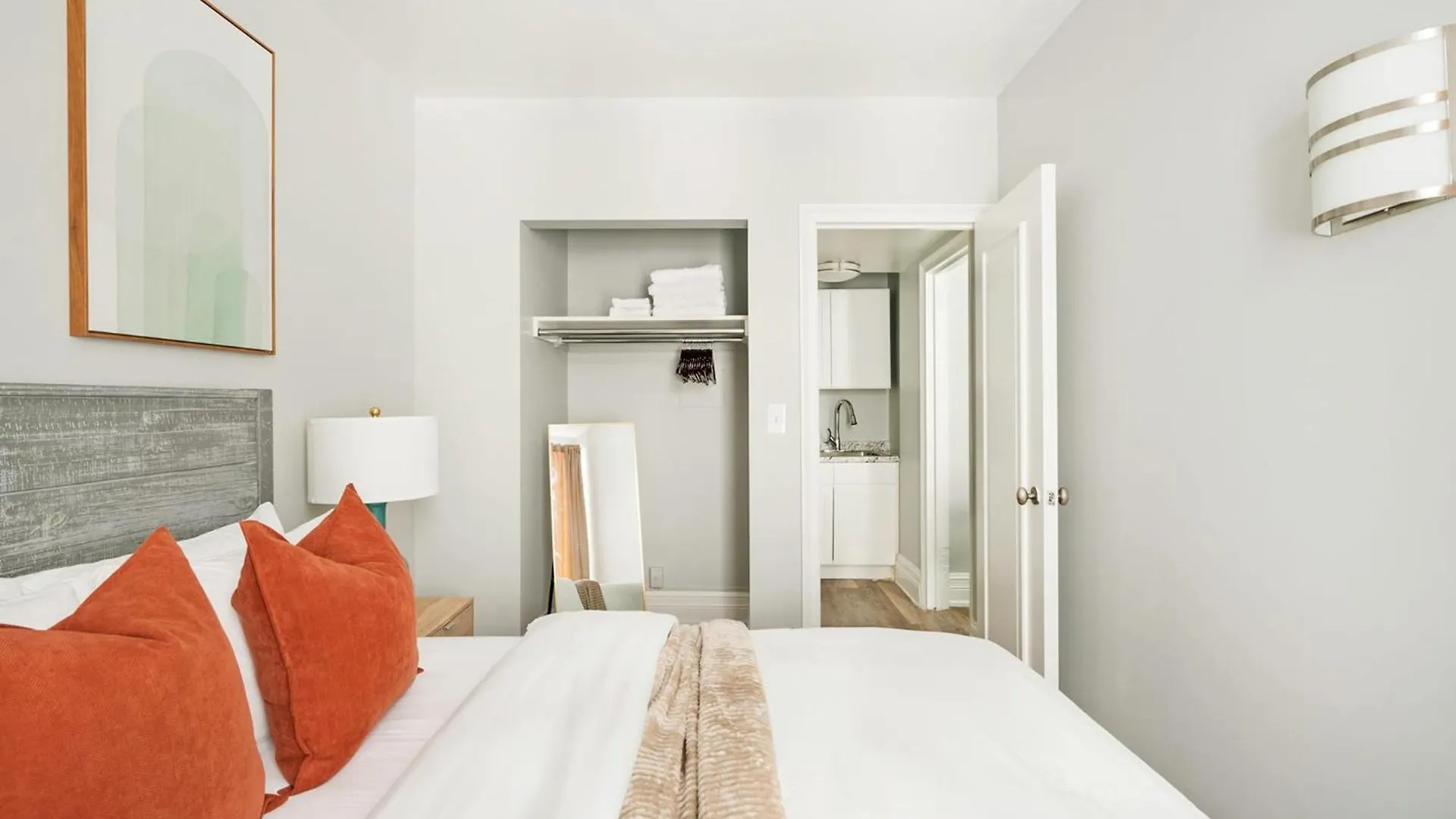 73-406 New 1Br 1Bth Uws Doorman Gym Apartment New York 0*,  United States
